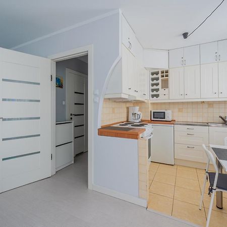 Ferienwohnung Apartament Z Balkonem Przy Latarni 150M Od Morza Kolberg Exterior foto