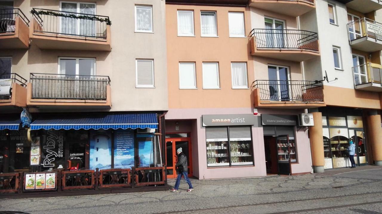 Ferienwohnung Apartament Z Balkonem Przy Latarni 150M Od Morza Kolberg Exterior foto